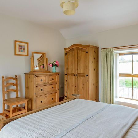 Grove Fort Self Catering Farmhouse Finnis Extérieur photo